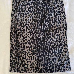 Express Pencil / Fitted Skirt - Size 10 - Leopard Print
